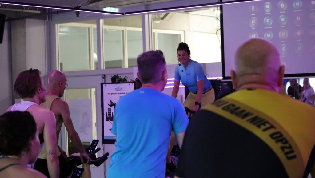 deelnemers aan spinning